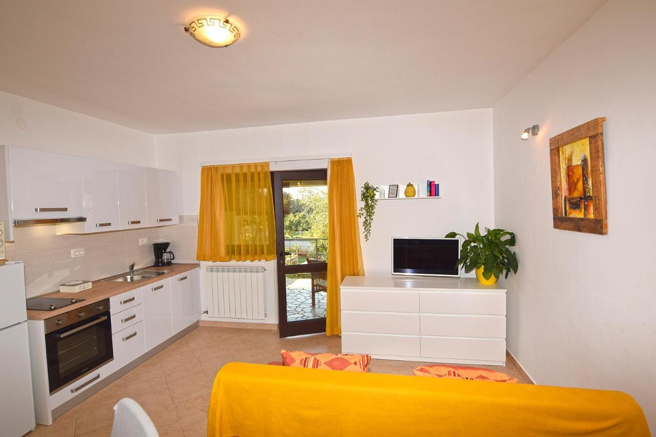 Apartments Bor 메덜린 외부 사진