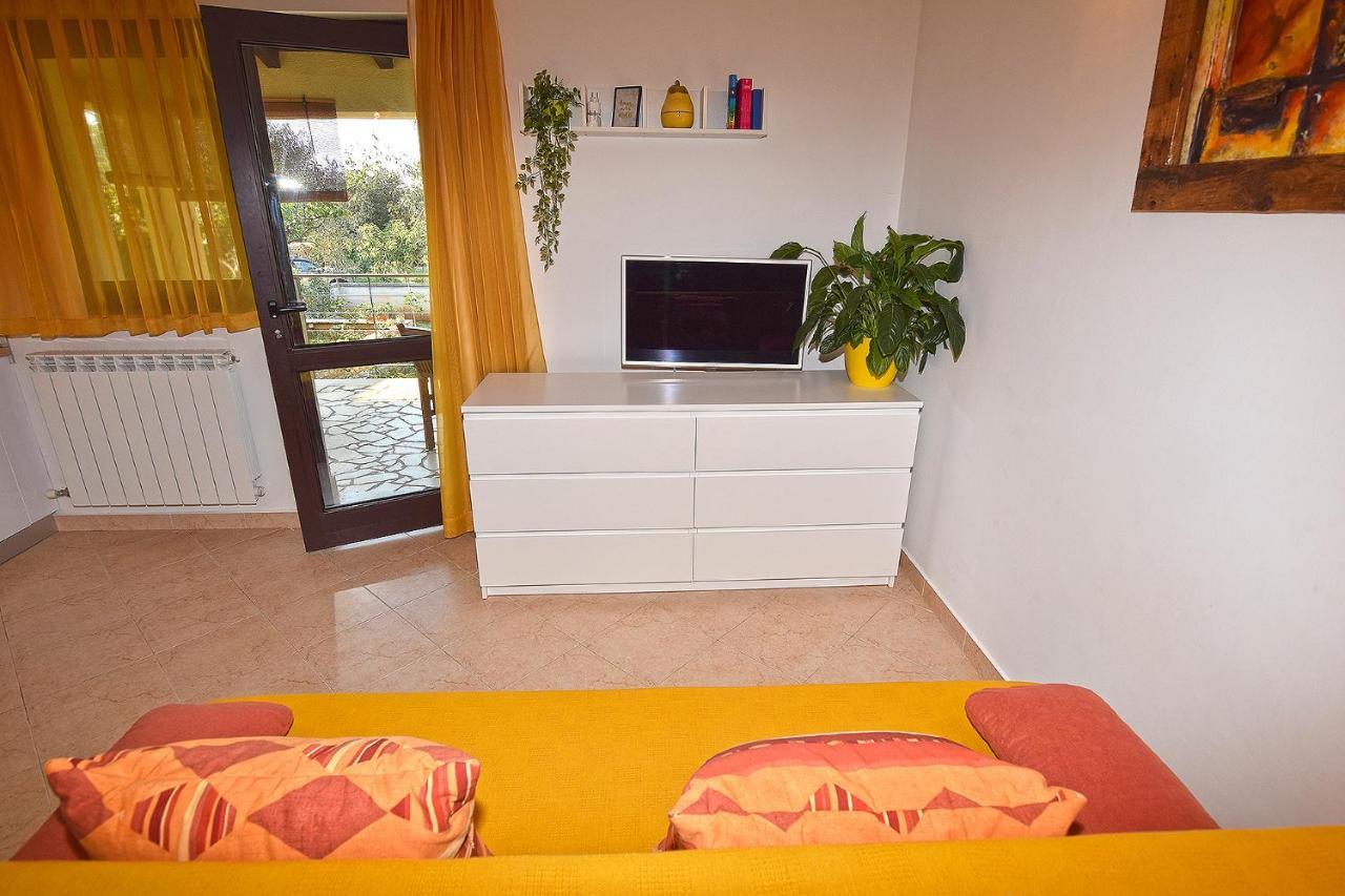 Apartments Bor 메덜린 외부 사진